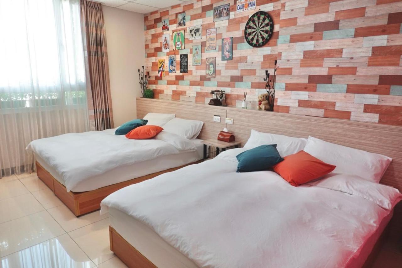 斑比bambi Hotel Tainan Buitenkant foto