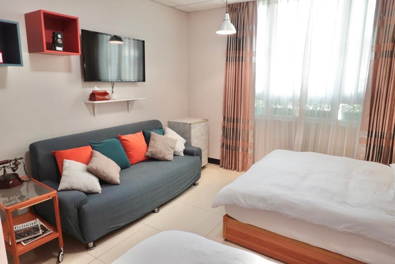 斑比bambi Hotel Tainan Buitenkant foto
